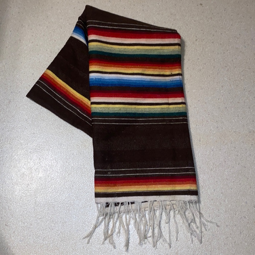 Decorative throw blanket southwest style
